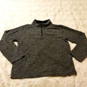 Crazy 8 Boys Pullover Gray/Black  Size 10/12